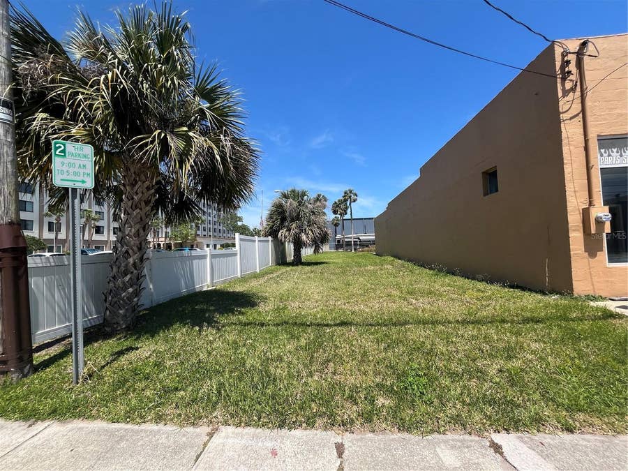 Property photo for 112 FAIRVIEW AVENUE, Daytona Beach, FL