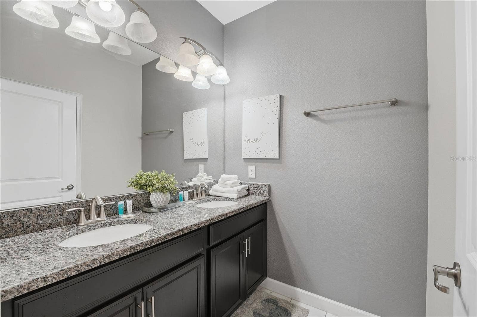 1596 MOON VALLEY DRIVE, Davenport, FL 33896 1596 MOON VALLEY DRIVE, Davenport, FL 33896