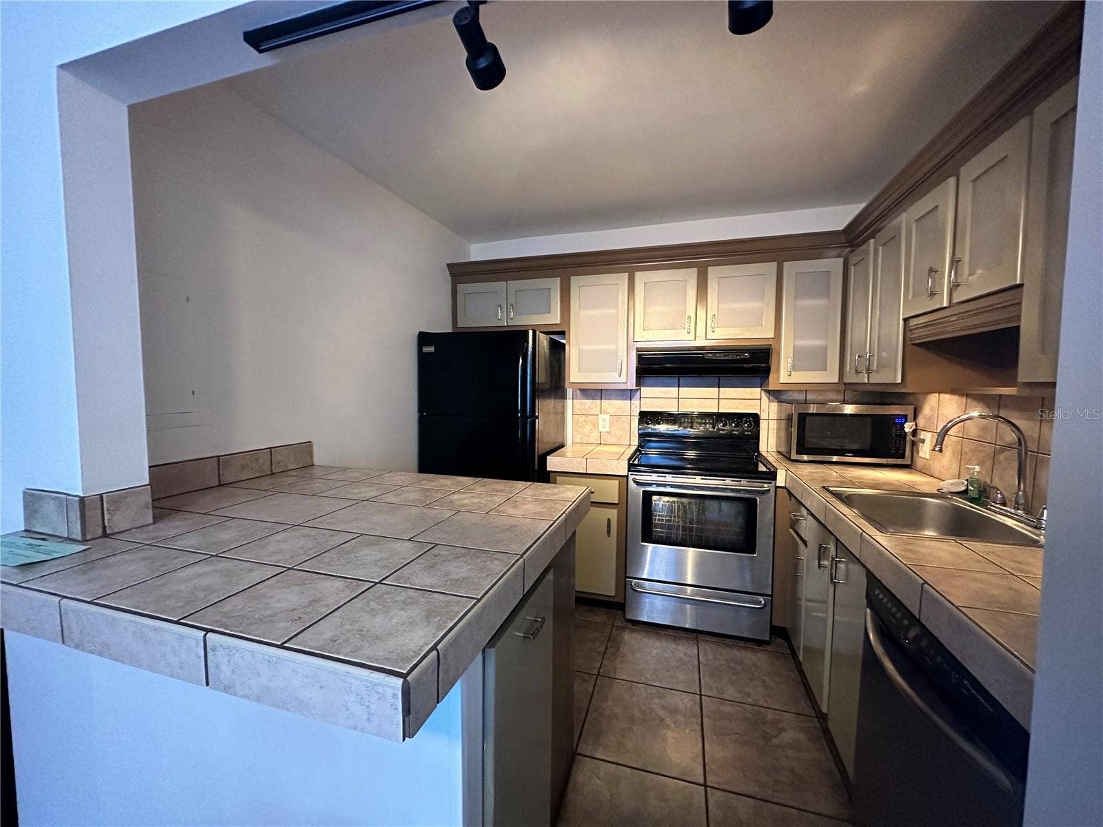2349 OAK PARK WAY, #107, Orlando, FL 32822 2349 OAK PARK WAY, #107, Orlando, FL 32822