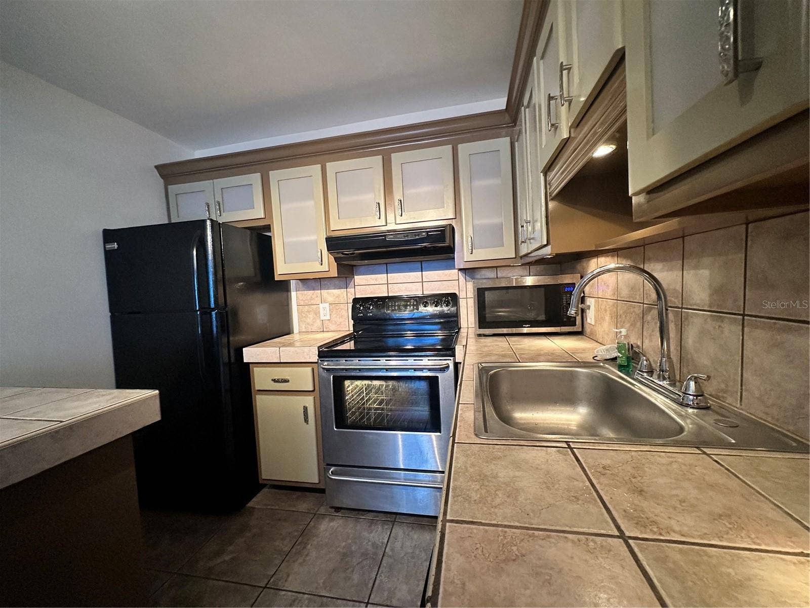 2349 OAK PARK WAY, #107, Orlando, FL 32822 2349 OAK PARK WAY, #107, Orlando, FL 32822