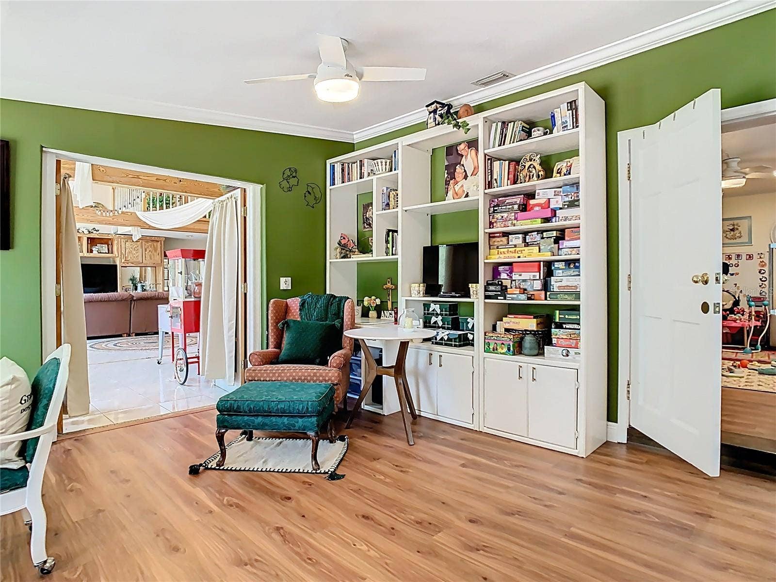 5852 MEDINAH WAY, Orlando, FL 32819 Bedroom 7 with Kitchenette and Private Entrance