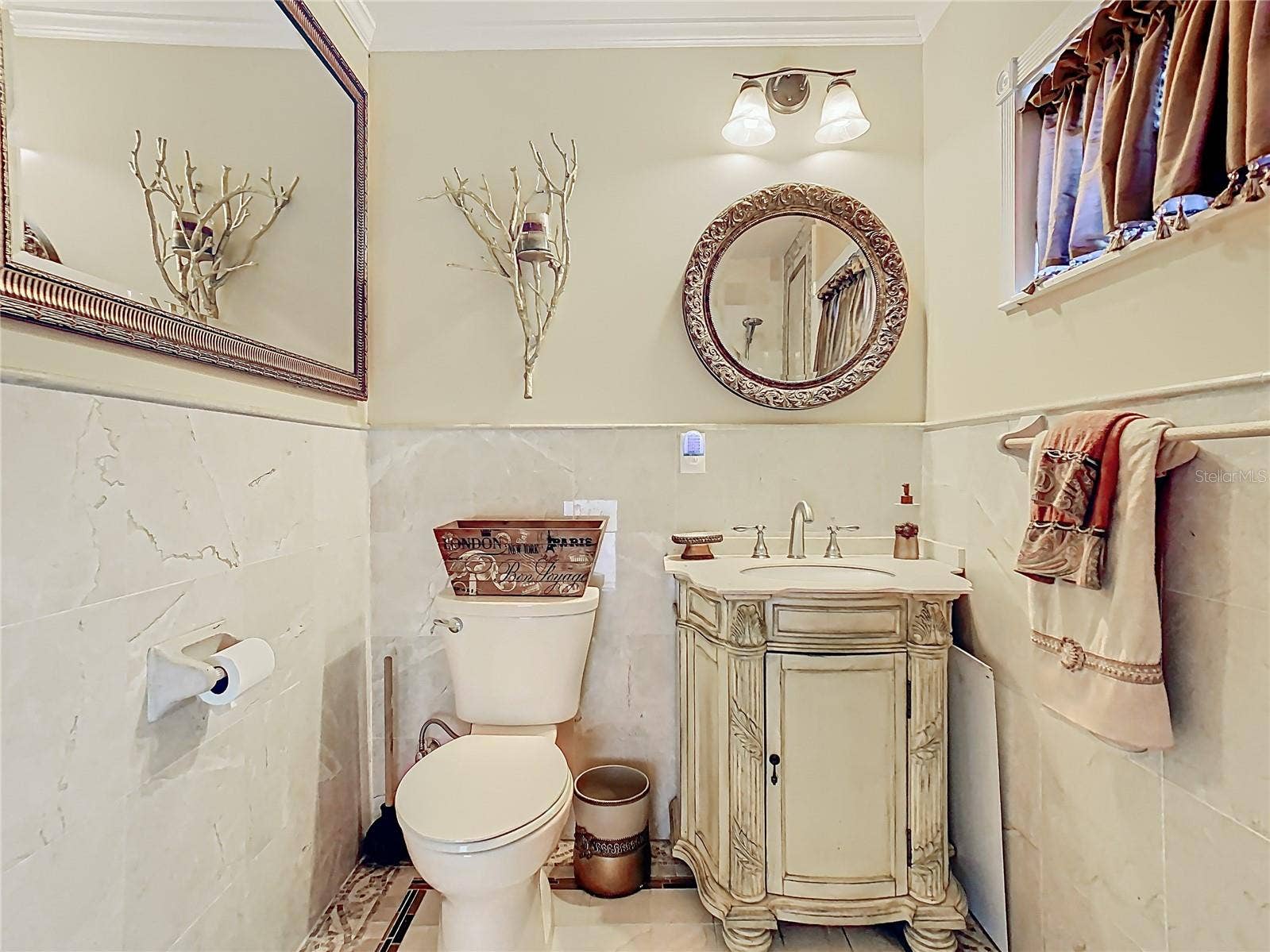 5852 MEDINAH WAY, Orlando, FL 32819 Bathroom 1