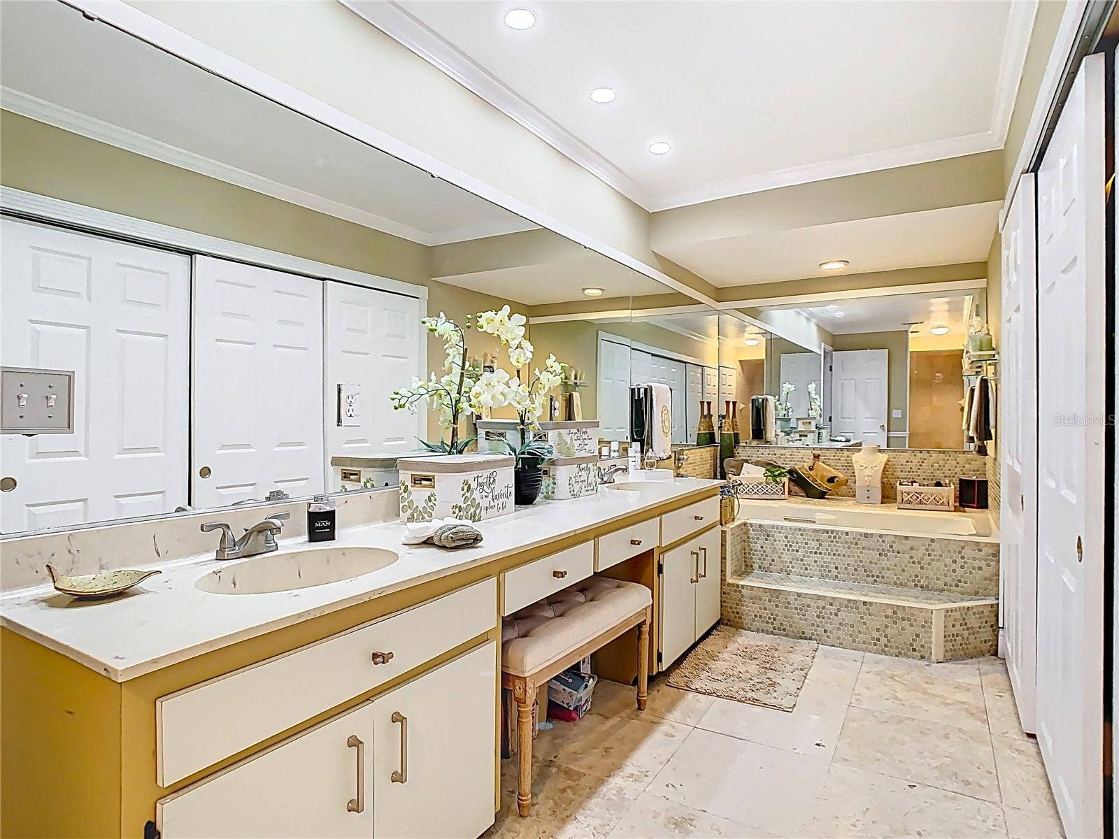 5852 MEDINAH WAY, Orlando, FL 32819 Primary Bathroom