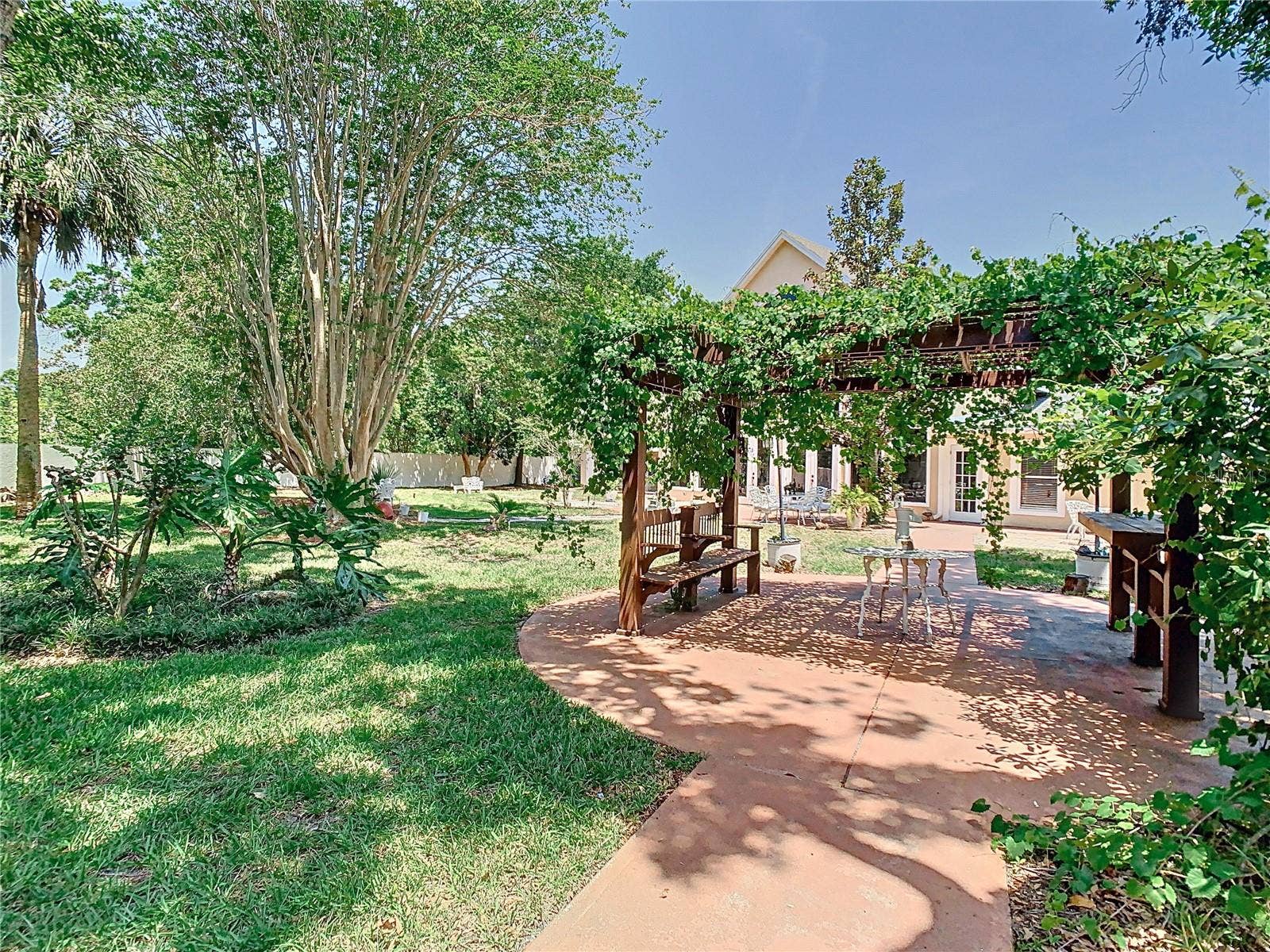 5852 MEDINAH WAY, Orlando, FL 32819 Backyard