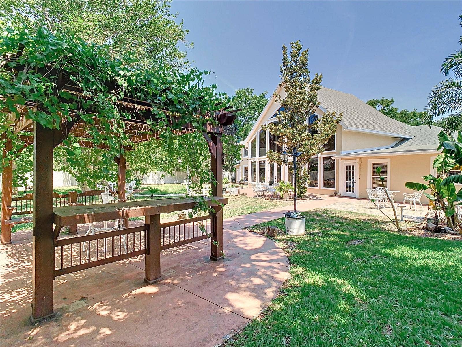 5852 MEDINAH WAY, Orlando, FL 32819 Backyard: Gazebo