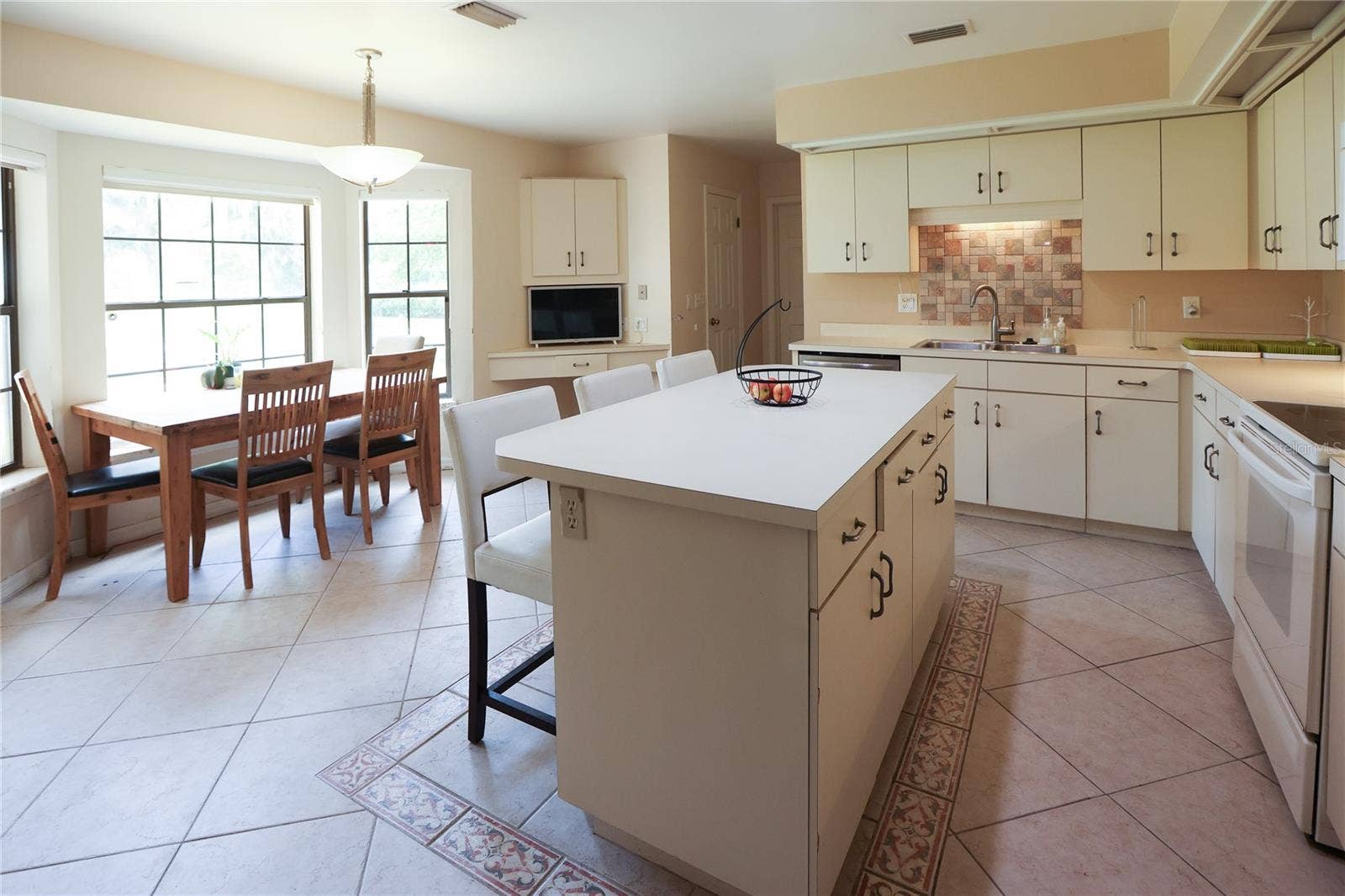 11923 LAKE BUTLER BOULEVARD, Windermere, FL 34786 11923 LAKE BUTLER BOULEVARD, Windermere, FL 34786