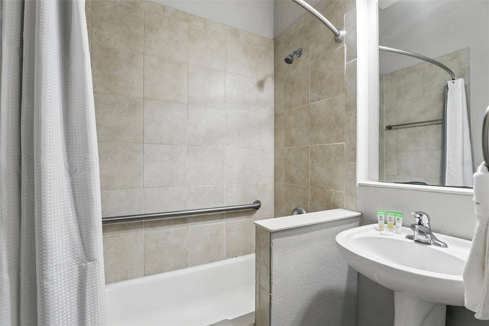 14501 DAMAI LANE, Orlando, FL 32821 14501 DAMAI LANE, Orlando, FL 32821
