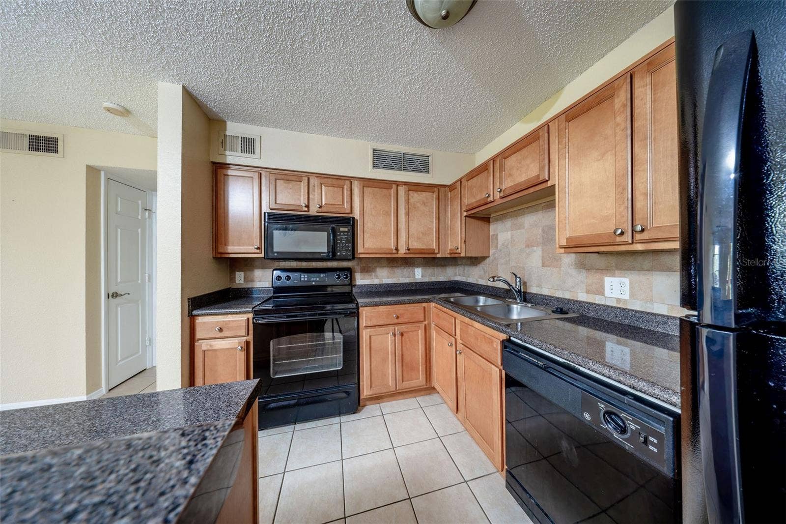 420 FORESTWAY CIRCLE, #206, Altamonte Springs, FL 32701 420 FORESTWAY CIRCLE, #206, Altamonte Springs, FL 32701