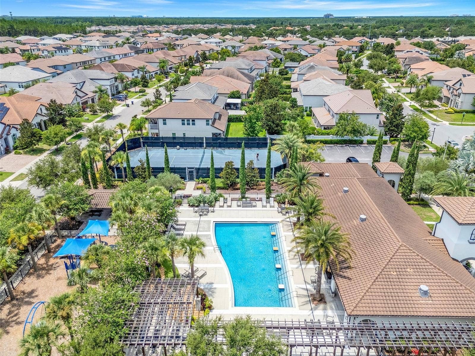 7920 CHILTON DRIVE, Orlando, FL 32836 Community tennis court