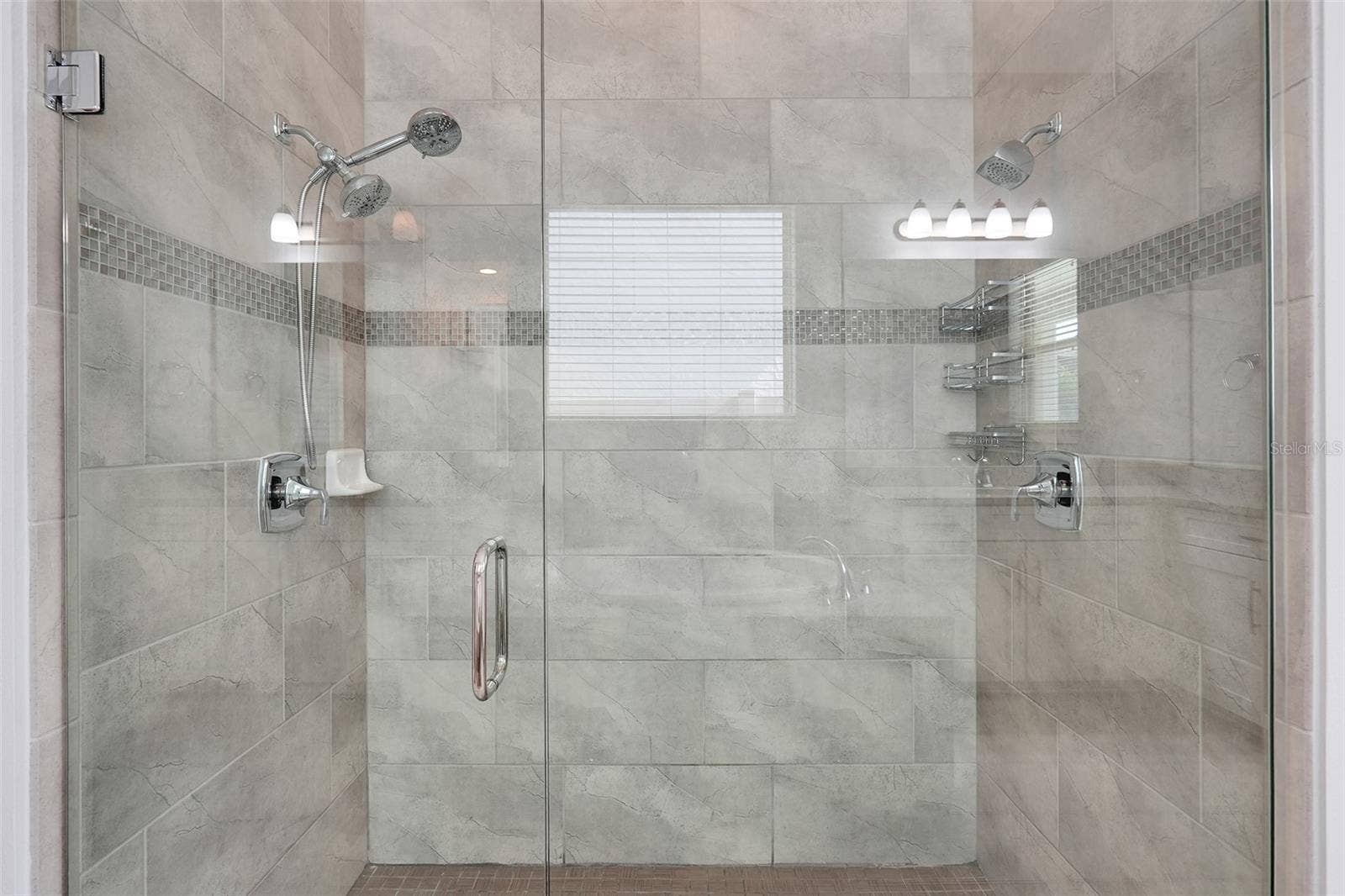 7920 CHILTON DRIVE, Orlando, FL 32836 master bath