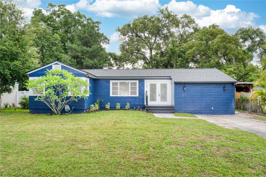 Property photo for 3007 KNOLLWOOD CIRCLE, Orlando, FL