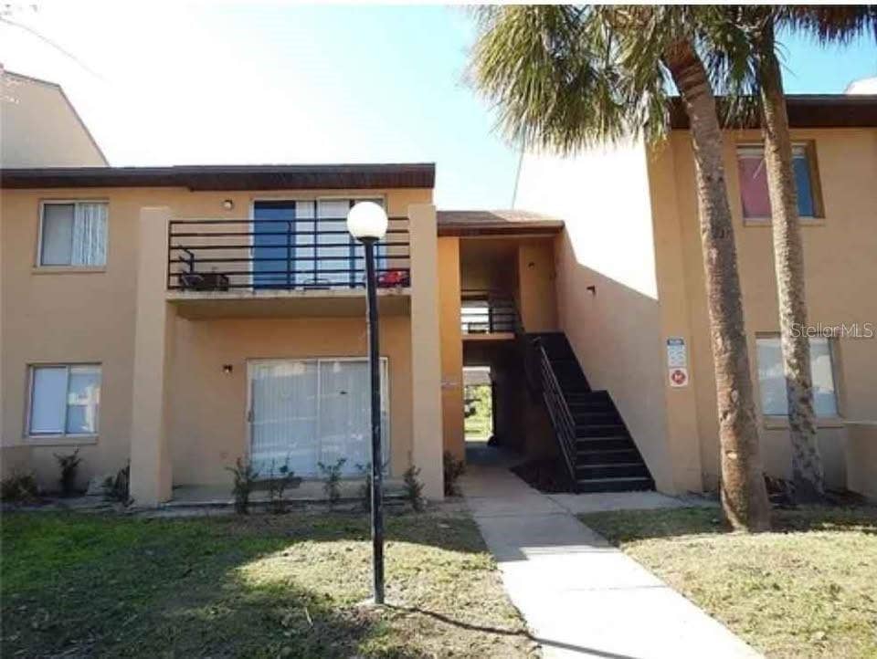 5220 VIA HACIENDA, #212, Orlando, FL 32839 5220 VIA HACIENDA, #212, Orlando, FL 32839