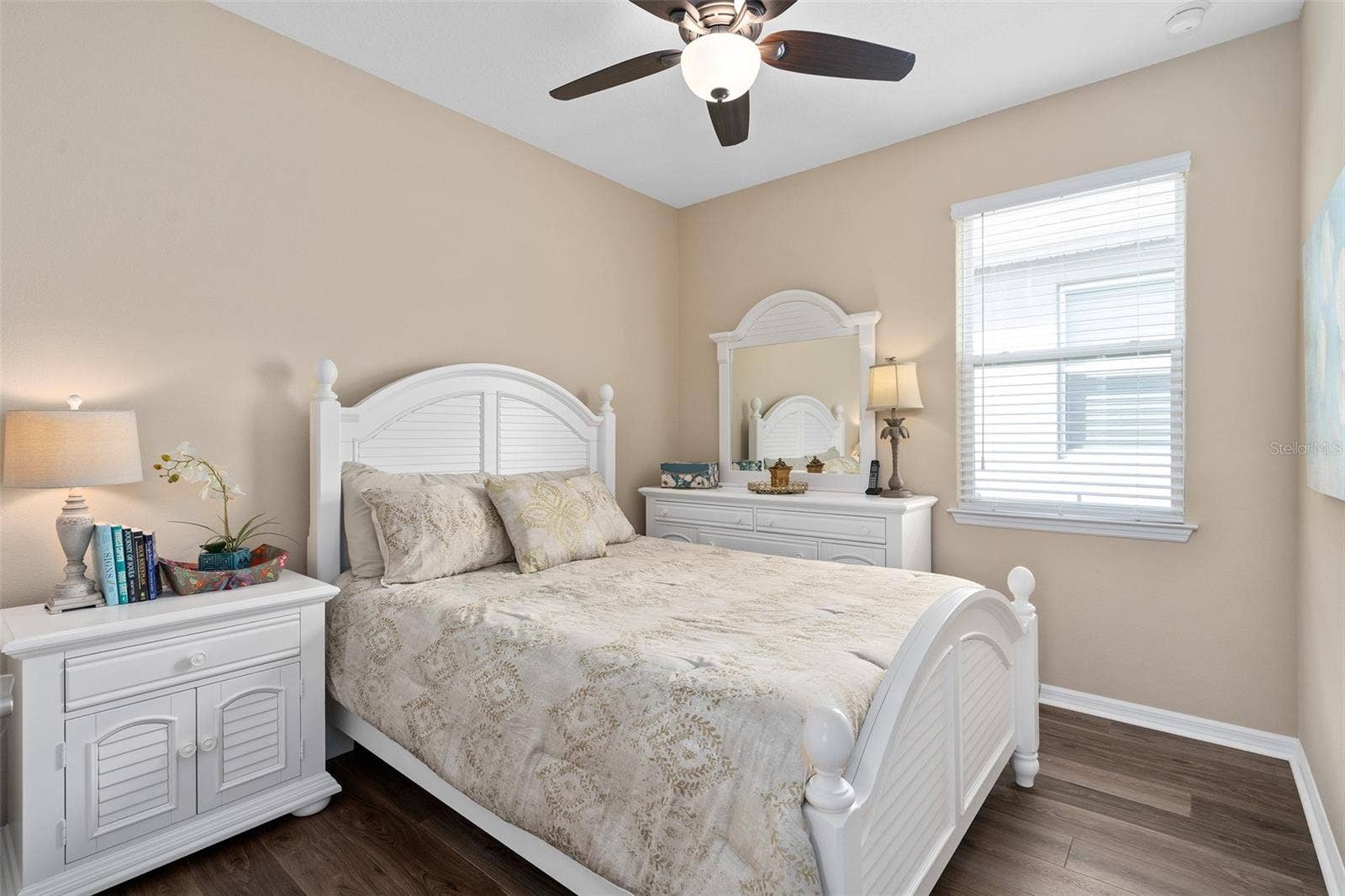 2759 PURPLE MEADOW COURT, Minneola, FL 34715 Bedroom 2 offers a nice size walk-in closet with organizers