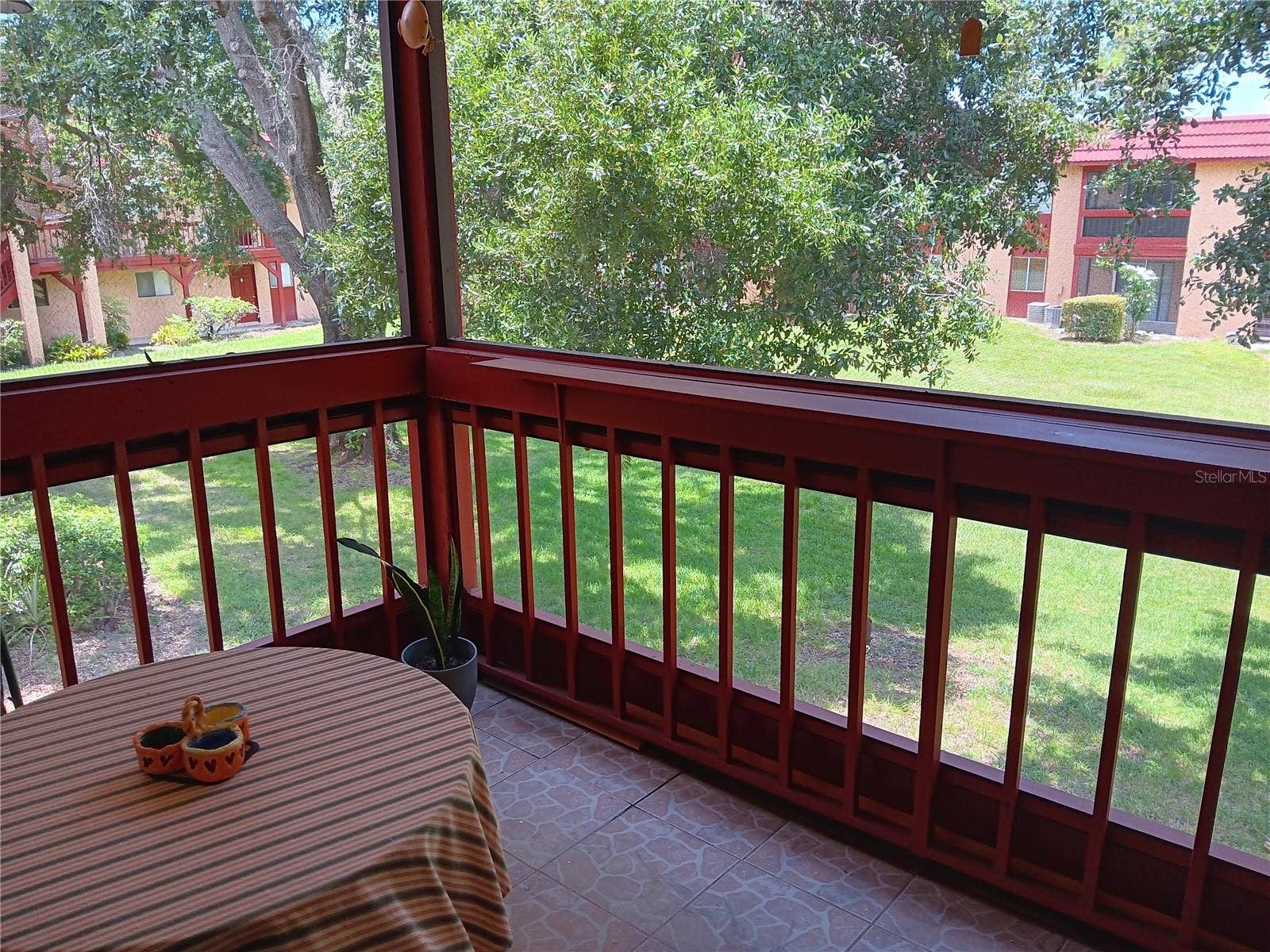 2806 N POWERS DRIVE, #8, Orlando, FL 32818 View of backyard from balcony
