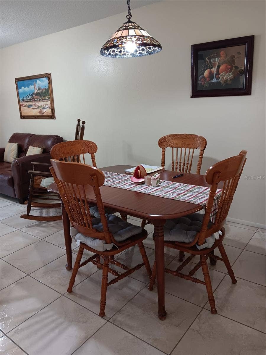 2806 N POWERS DRIVE, #8, Orlando, FL 32818 Dinette Area
