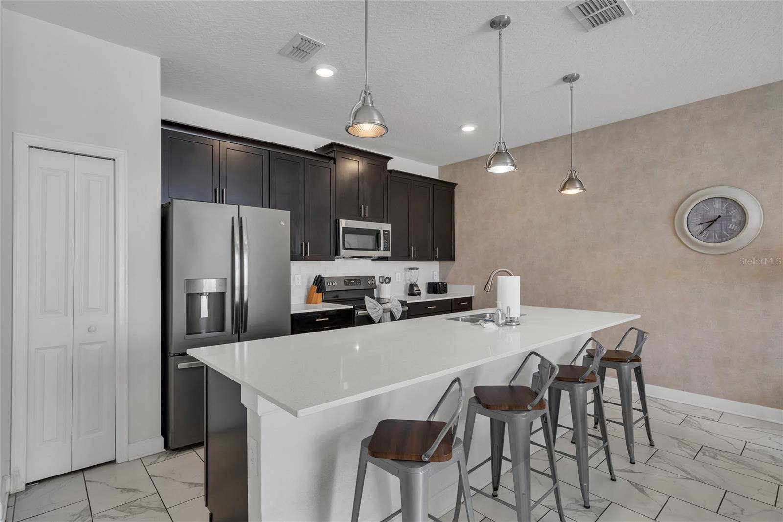 9005 STINGER DRIVE, Davenport, FL 33896 9005 STINGER DRIVE, Davenport, FL 33896
