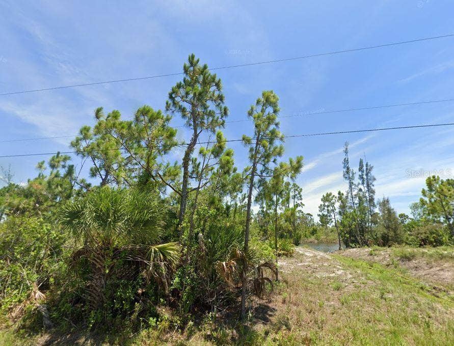 Property photo for 15181 AMSTERDAM AVENUE, Port Charlotte, FL