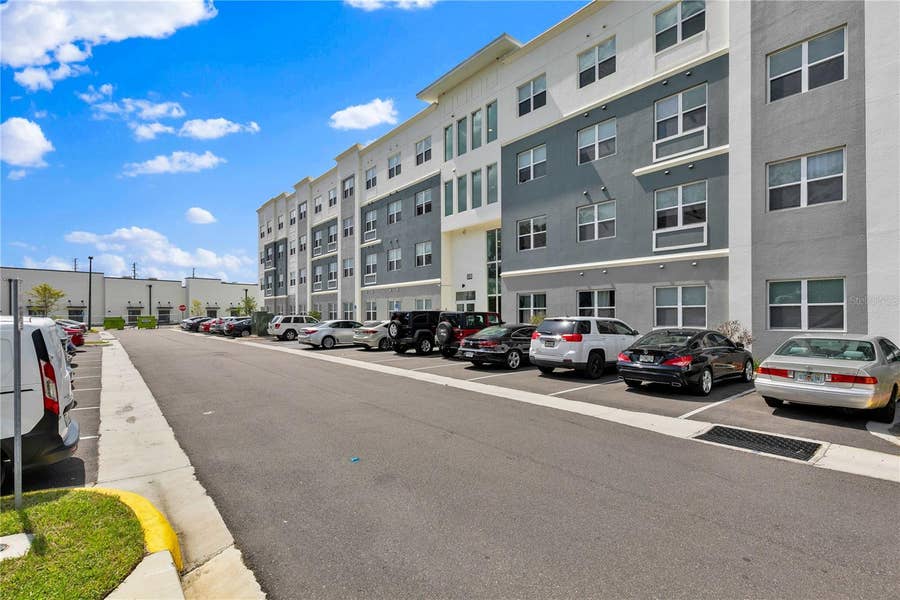 Property photo for 1230 SOUTHSTATION PLACE, #105, Orlando, FL