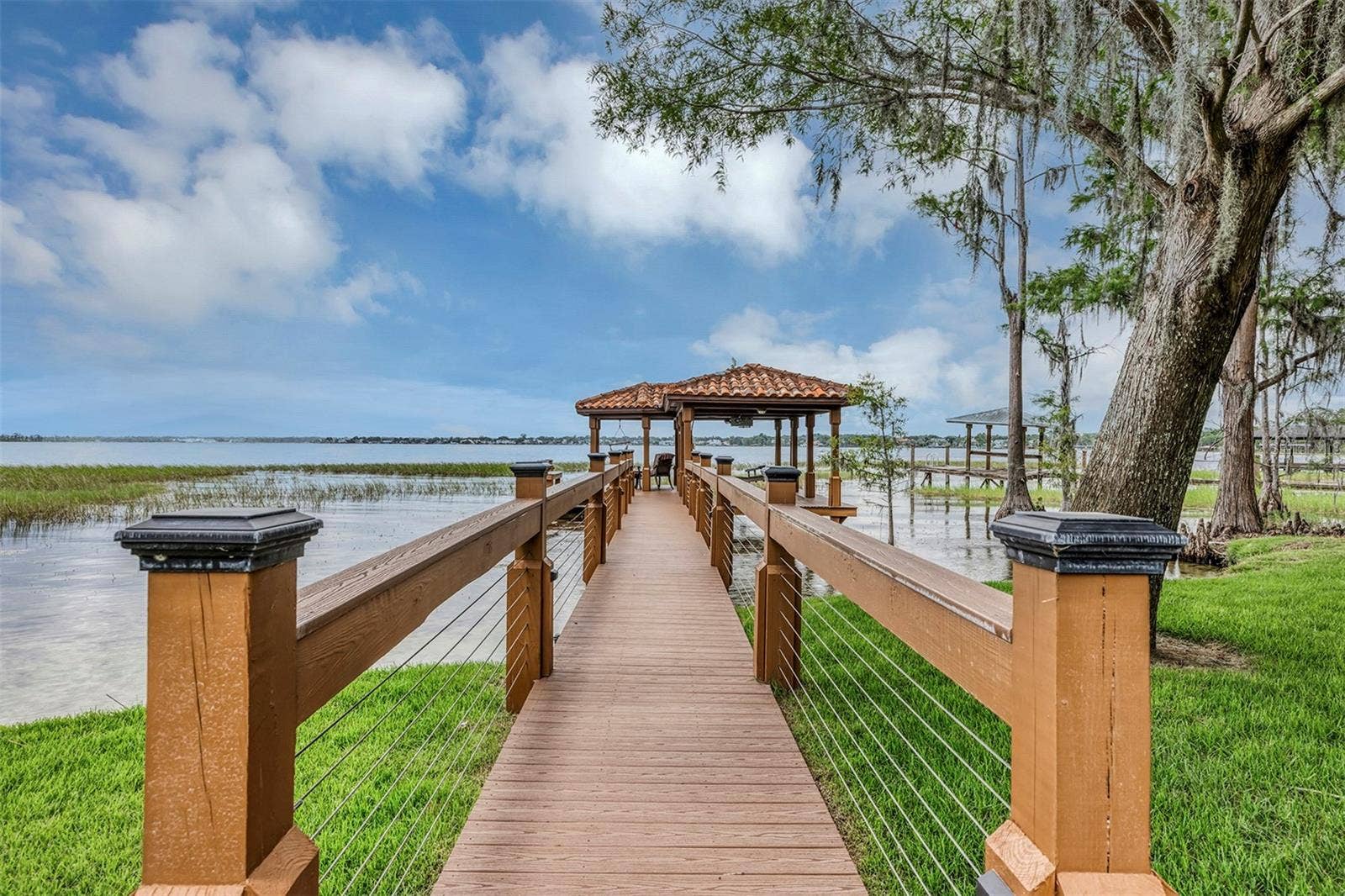 10203 TROUT ROAD, Orlando, FL 32836 Dock with Boat Lift