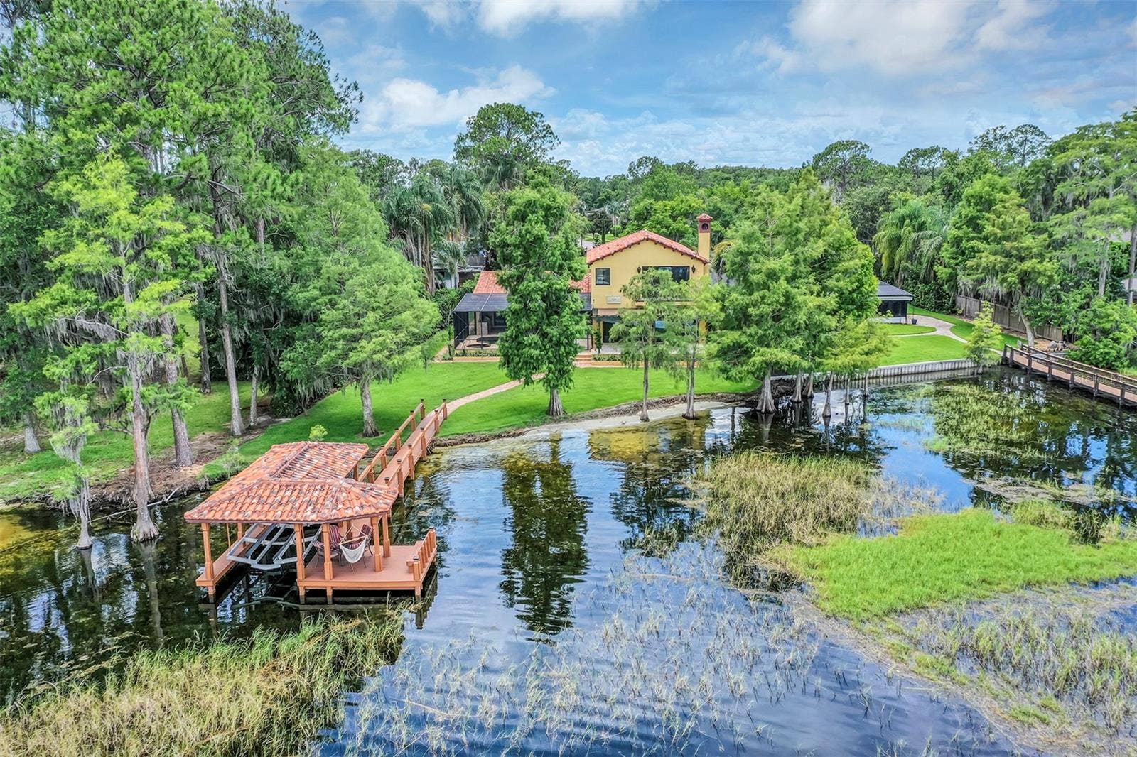 10203 TROUT ROAD, Orlando, FL 32836 Lake Tibet