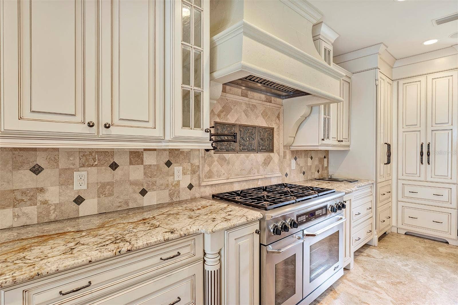 10203 TROUT ROAD, Orlando, FL 32836 10203 TROUT ROAD, Orlando, FL 32836