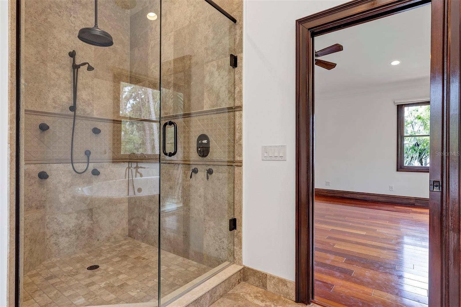 10203 TROUT ROAD, Orlando, FL 32836 Primary Bathrom