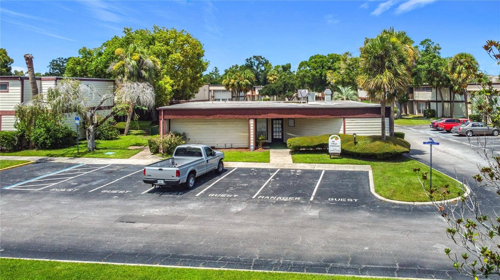 3944 CRAYRICH CIRCLE, #A-4, Orlando, FL 32839 3944 CRAYRICH CIRCLE, #A-4, Orlando, FL 32839