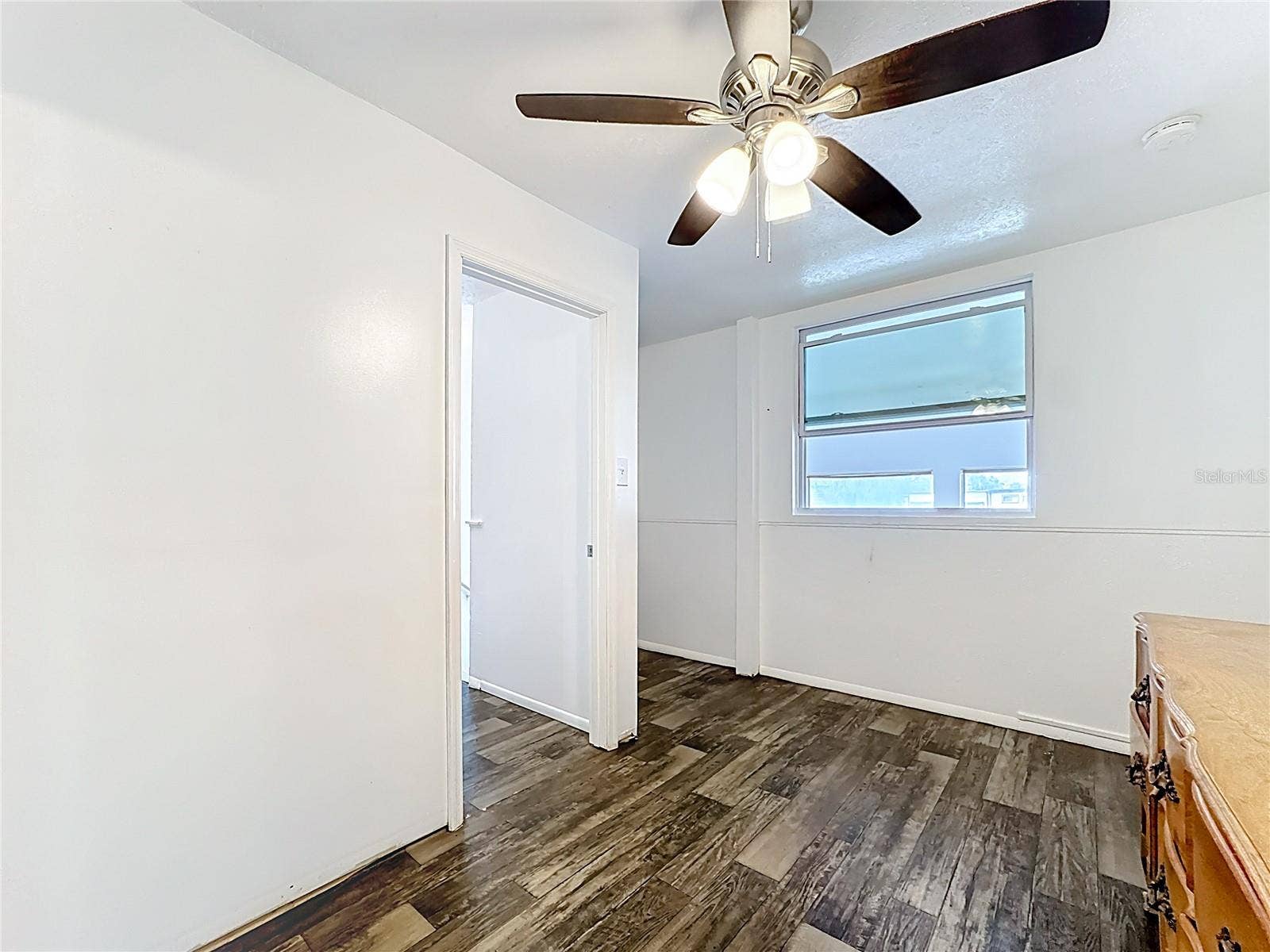 3944 CRAYRICH CIRCLE, #A-4, Orlando, FL 32839 3944 CRAYRICH CIRCLE, #A-4, Orlando, FL 32839