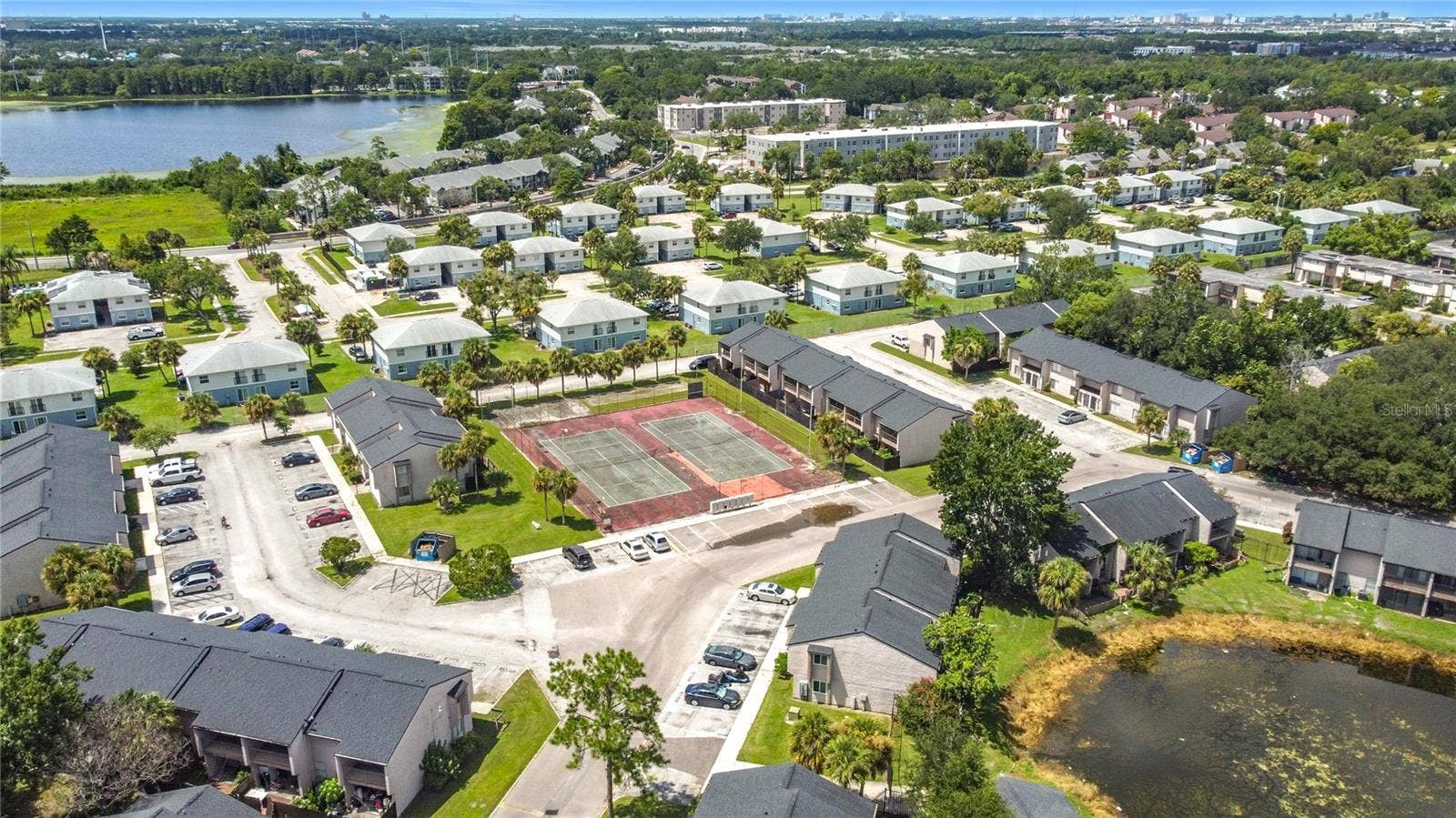 3944 CRAYRICH CIRCLE, #A-4, Orlando, FL 32839 3944 CRAYRICH CIRCLE, #A-4, Orlando, FL 32839