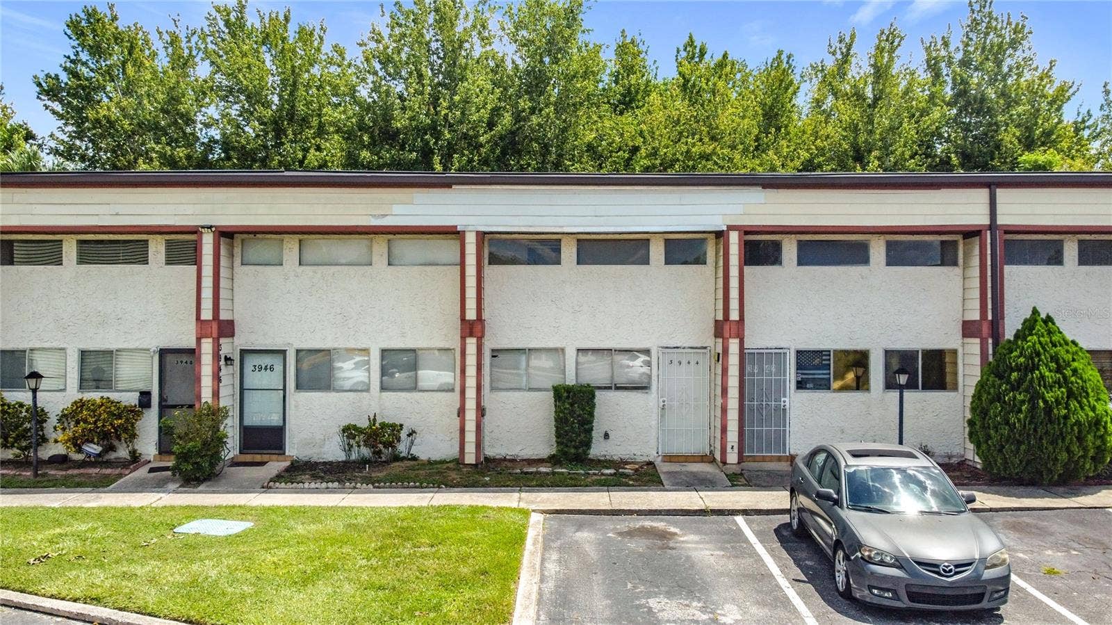 3944 CRAYRICH CIRCLE, #A-4, Orlando, FL 32839 3944 CRAYRICH CIRCLE, #A-4, Orlando, FL 32839