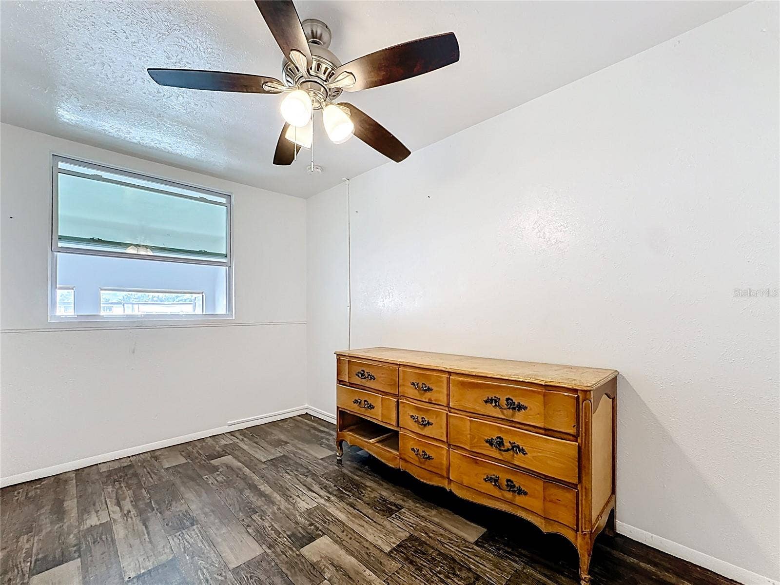 3944 CRAYRICH CIRCLE, #A-4, Orlando, FL 32839 3944 CRAYRICH CIRCLE, #A-4, Orlando, FL 32839