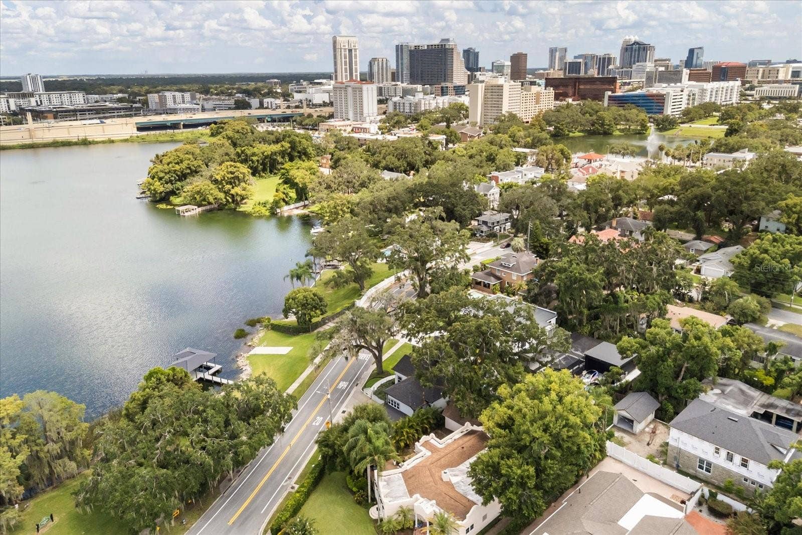 808 EDGEWATER DRIVE, Orlando, FL 32804