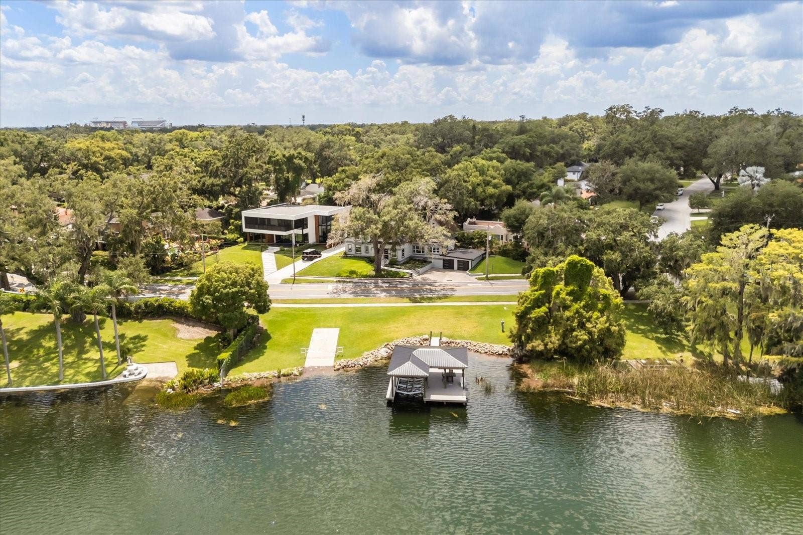 808 EDGEWATER DRIVE, Orlando, FL 32804
