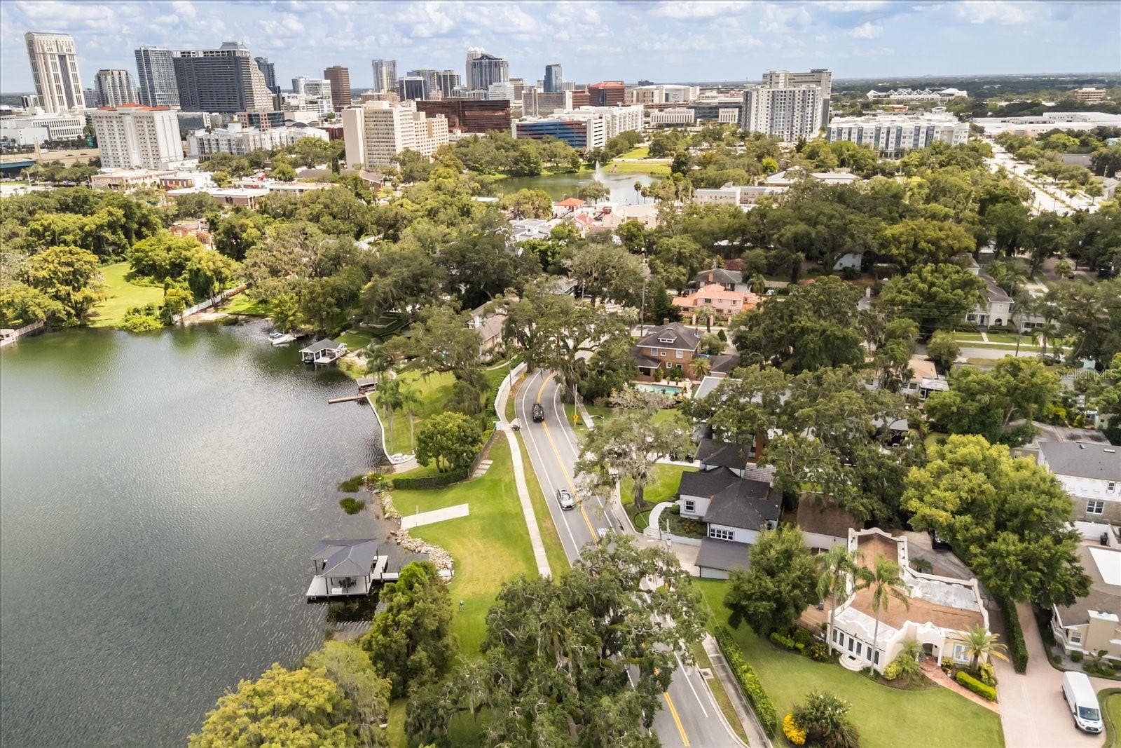 808 EDGEWATER DRIVE, Orlando, FL 32804