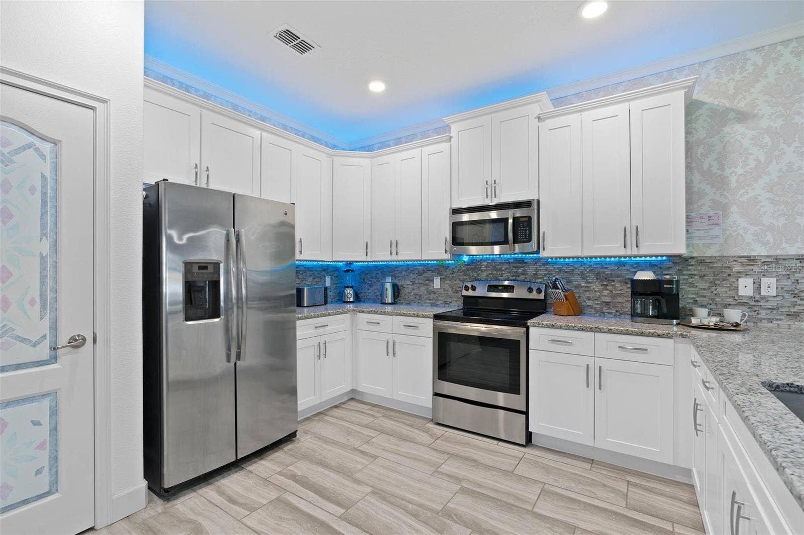 1403 MOON VALLEY DRIVE, Davenport, FL 33896 1403 MOON VALLEY DRIVE, Davenport, FL 33896