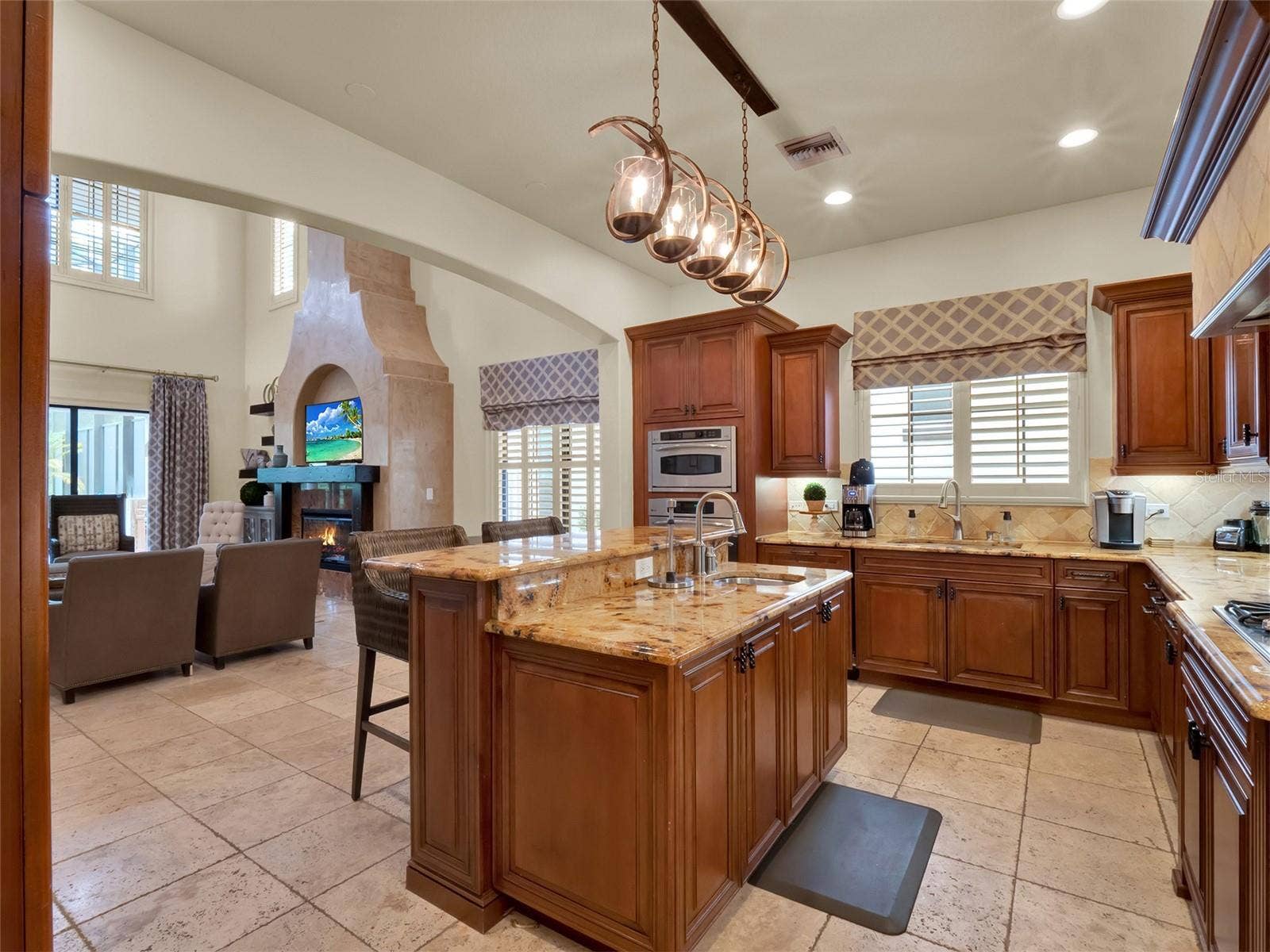 1284 GRAND TRAVERSE PARKWAY, Reunion, FL 34747 1284 GRAND TRAVERSE PARKWAY, Reunion, FL 34747