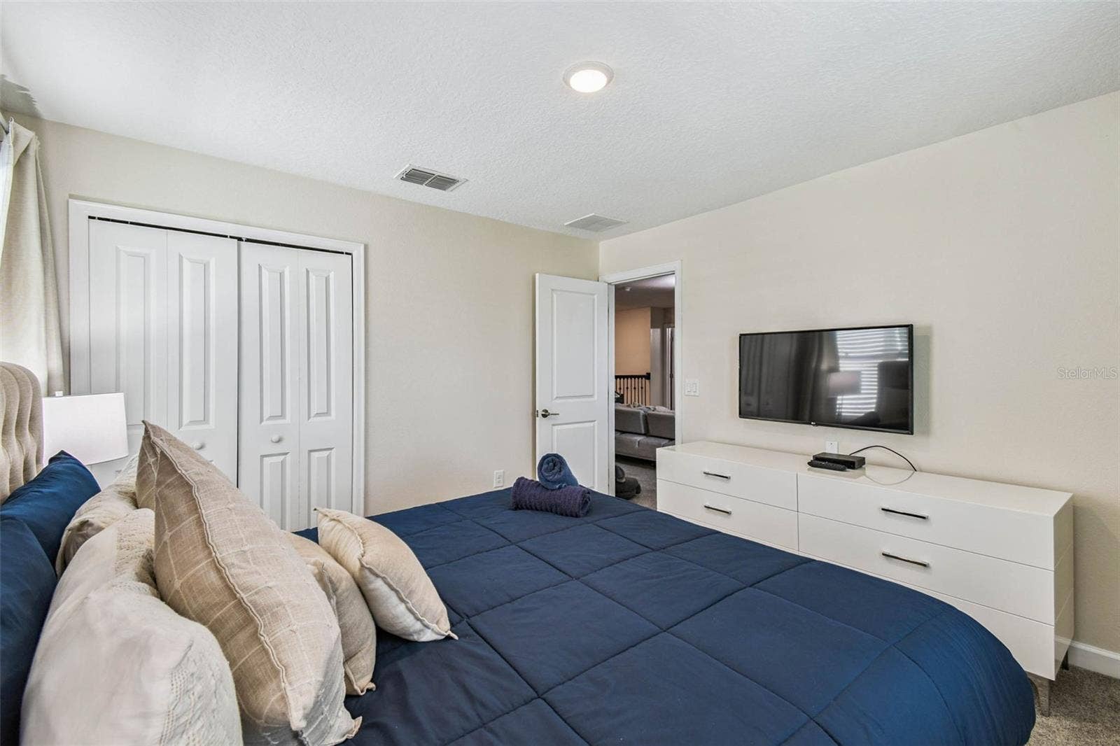 8844 CRUDEN BAY COURT, Davenport, FL 33896 8844 CRUDEN BAY COURT, Davenport, FL 33896