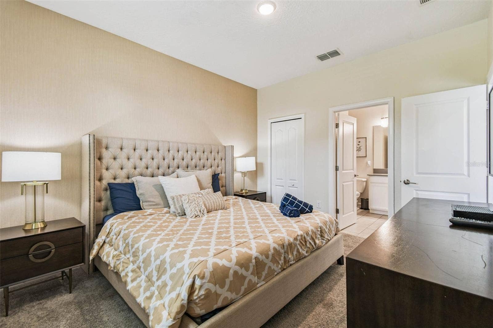 8844 CRUDEN BAY COURT, Davenport, FL 33896 8844 CRUDEN BAY COURT, Davenport, FL 33896