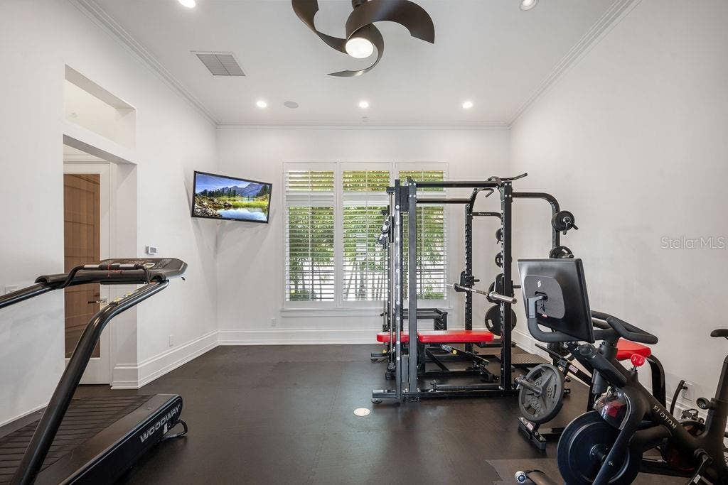 9721 CARILLON PARK DRIVE, Windermere, FL 34786