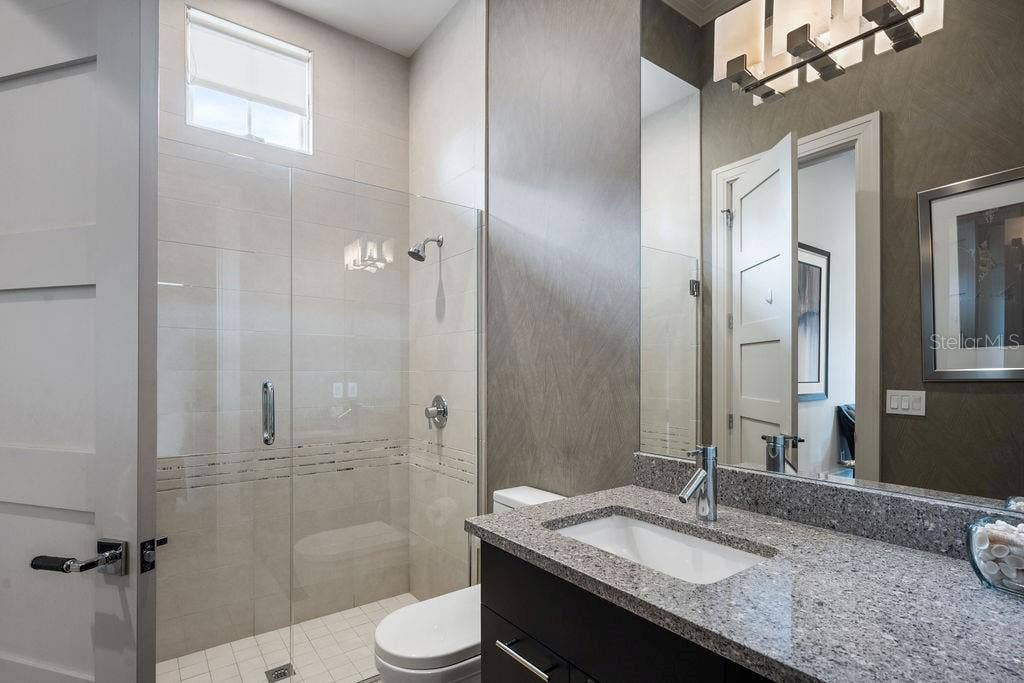 9721 CARILLON PARK DRIVE, Windermere, FL 34786