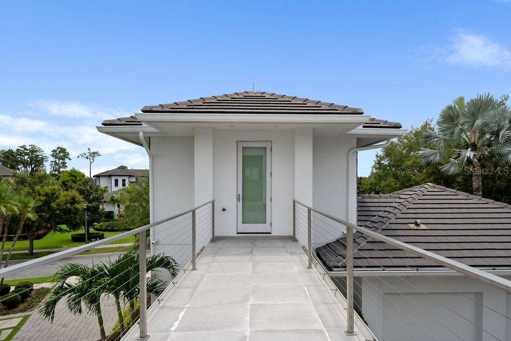 9721 CARILLON PARK DRIVE, Windermere, FL 34786