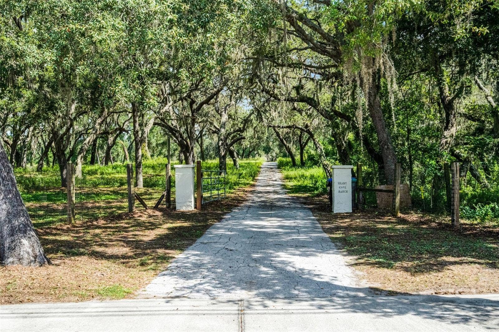 7625 CLARCONA OCOEE ROAD, Orlando, FL 32818 7625 CLARCONA OCOEE ROAD, Orlando, FL 32818
