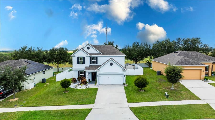 Property photo for 2015 BARSTOW LANE, Dundee, FL