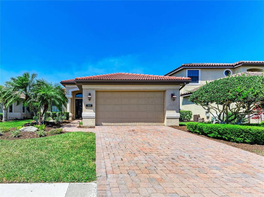 Property photo for 1310 CIELO COURT, North Venice, FL