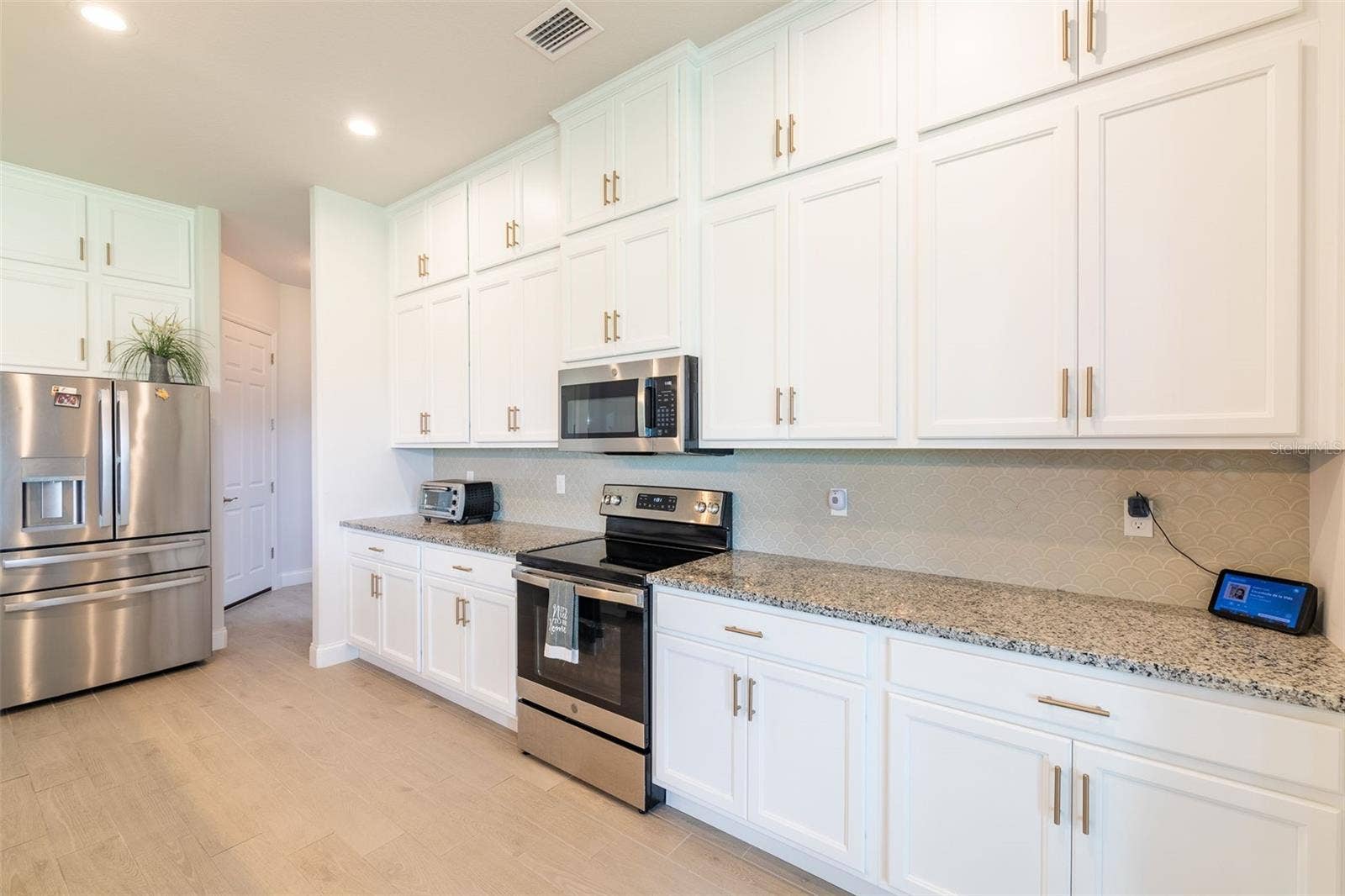 954 MEGANO BOULEVARD, Deland, FL 32724 954 MEGANO BOULEVARD, Deland, FL 32724