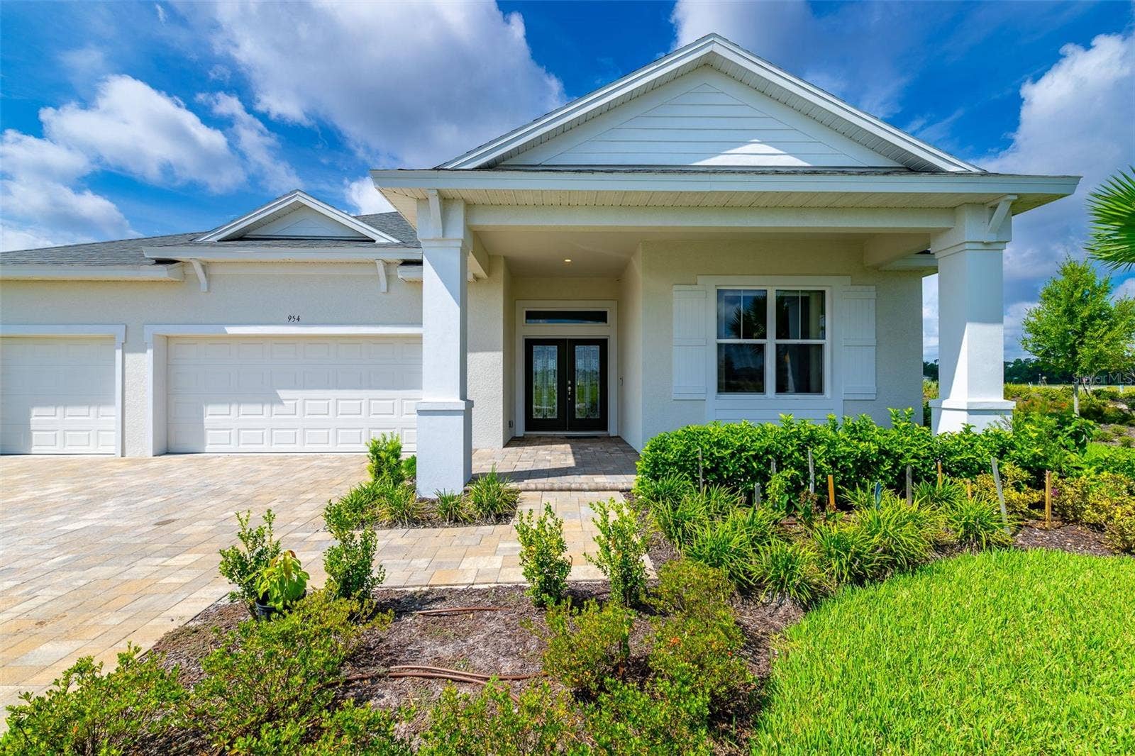 954 MEGANO BOULEVARD, Deland, FL 32724 954 MEGANO BOULEVARD, Deland, FL 32724