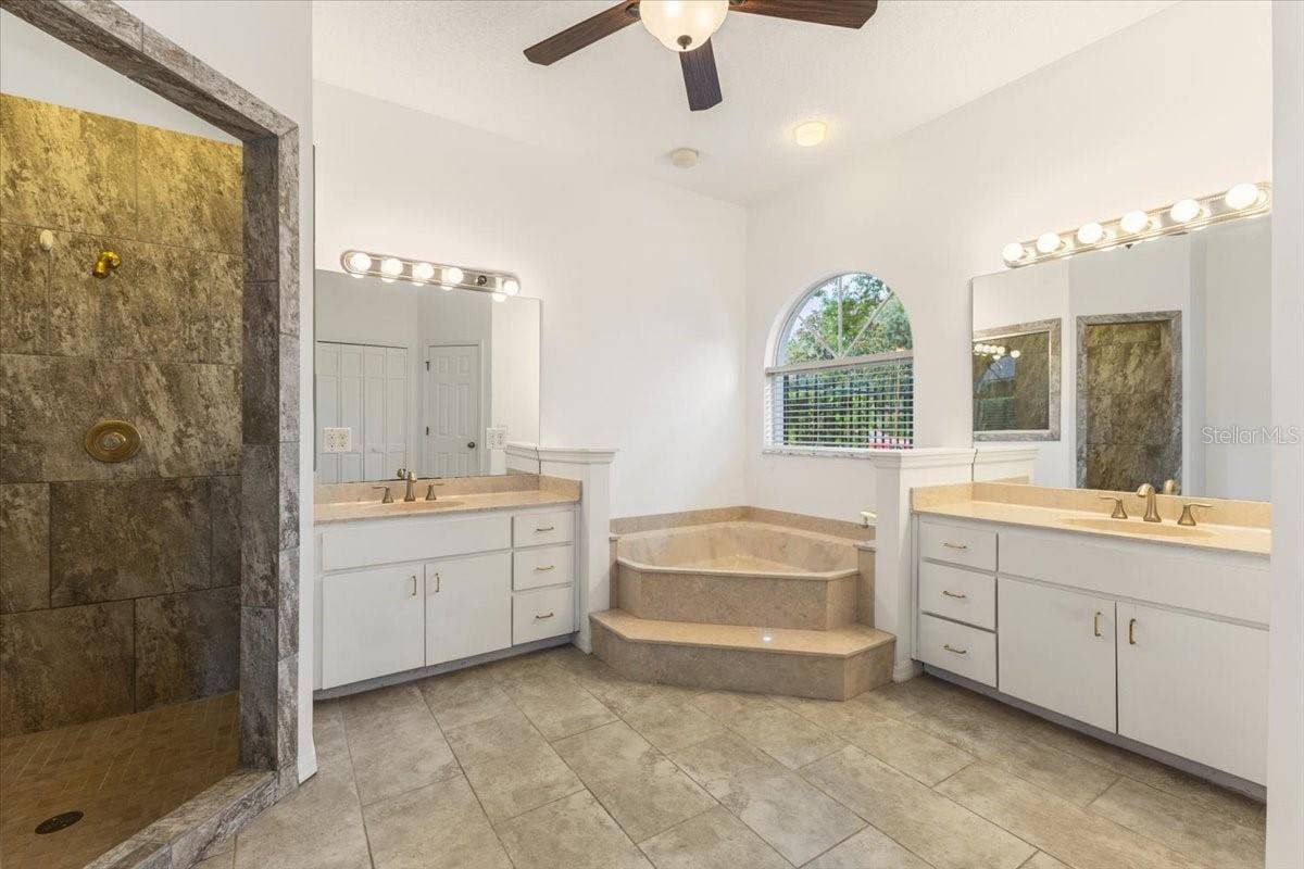 12001 LAKE BUTLER BOULEVARD, Windermere, FL 34786 Primary Bath