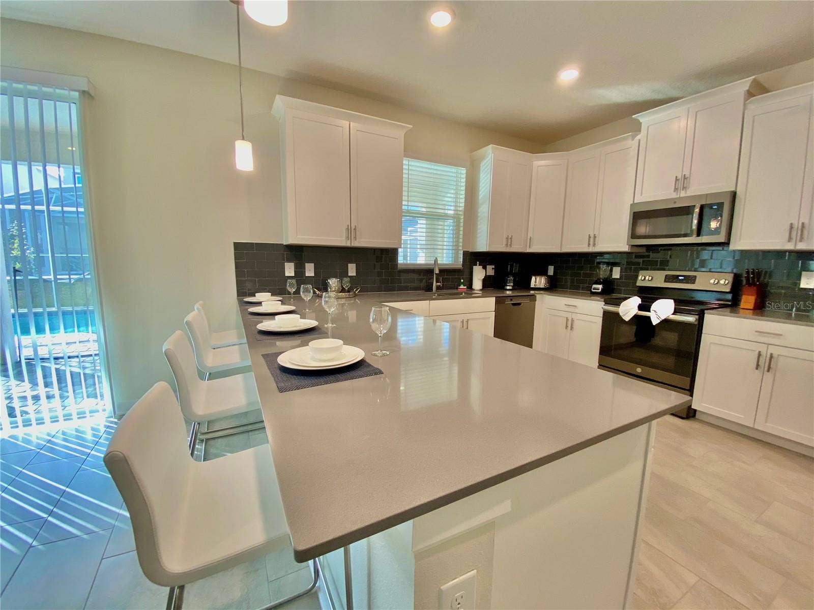830 DROP SHOT DRIVE, Davenport, FL 33896 830 DROP SHOT DRIVE, Davenport, FL 33896