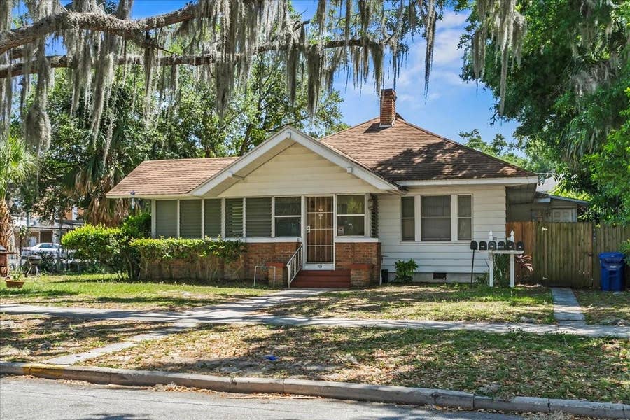 Property photo for 724 W CENTRAL AVENUE, Winter Haven, FL