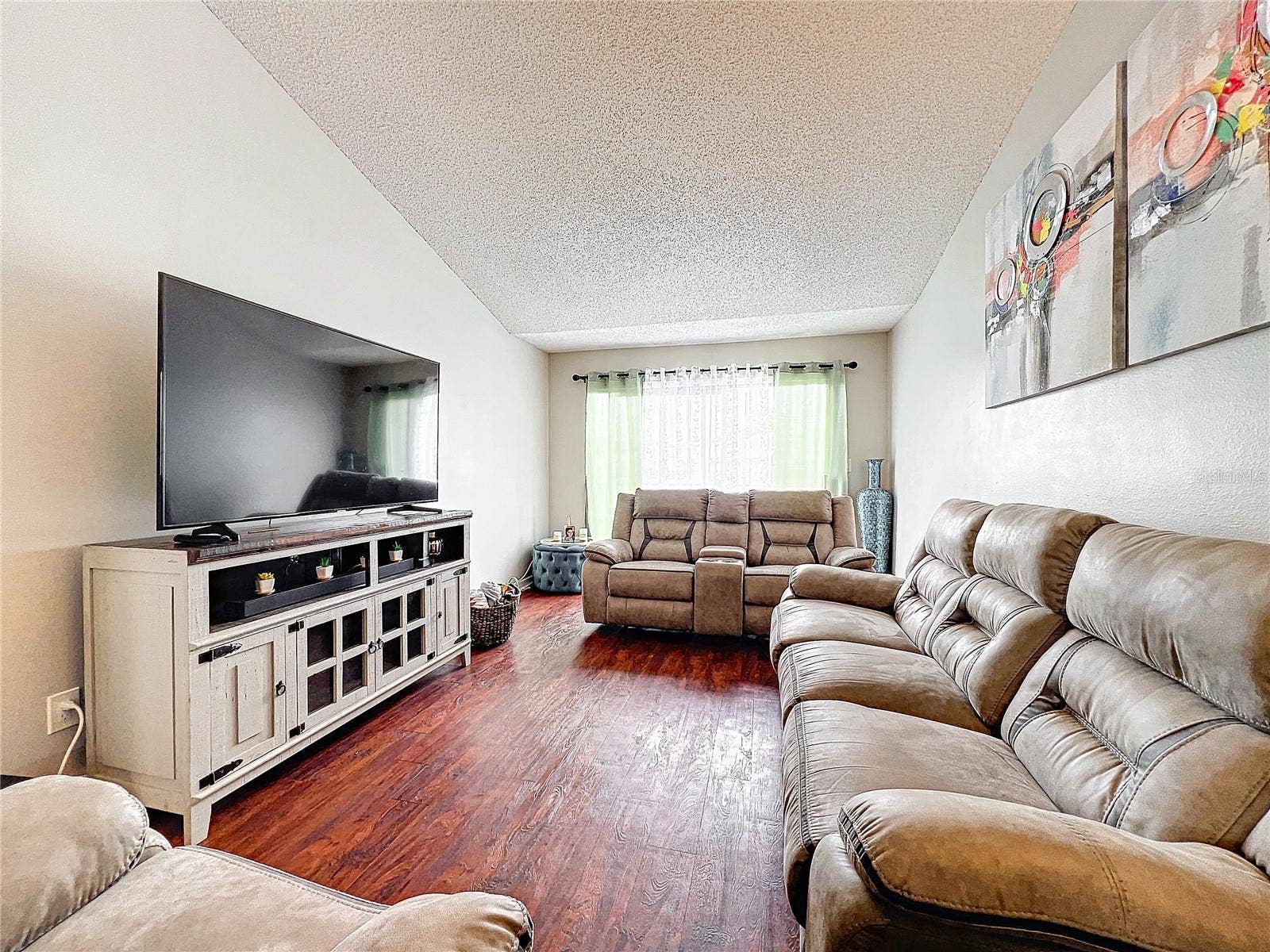 2520 WOODGATE BOULEVARD, #204, Orlando, FL 32822 2520 WOODGATE BOULEVARD, #204, Orlando, FL 32822